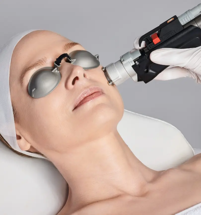moveoglo-laser-facial-treatment-evergreen-park-westmont-il